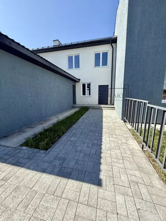 Таунхаус в Челябинская область, Магнитогорск ул. Зеленый Лог (120 м) - Фото 2