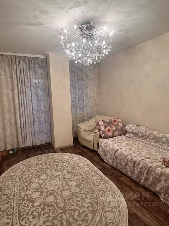 3-к кв. Красноярский край, Красноярск ул. Любы Шевцовой, 84А (71.0 м) - Фото 1