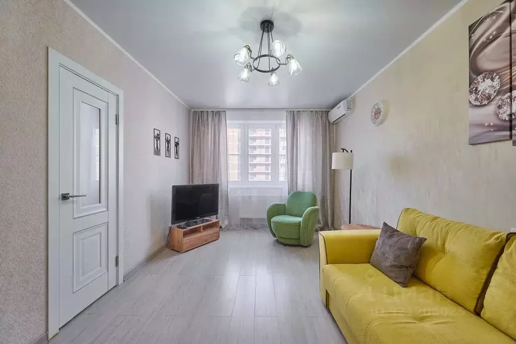 1-к кв. Краснодарский край, Краснодар ул. Им. Героя Сарабеева В.И., 9 ... - Фото 1