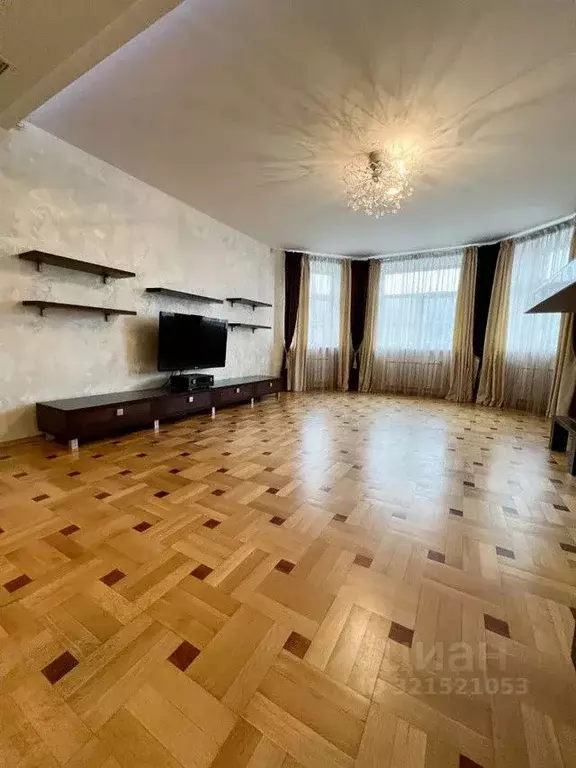 3-к кв. Марий Эл, Йошкар-Ола Якова Эшпая ул., 156А (183.9 м) - Фото 1