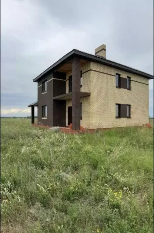 Дом в Татарстан, Лаишевский район, Рождественское с/пос, Новые Тангачи ... - Фото 1