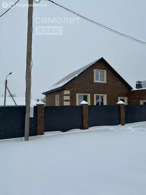 Дом в Туймазы, улица Ульянова, 19 (160 м) - Фото 0