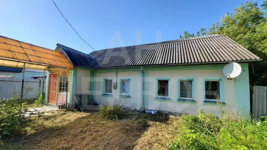 Дом в Рязанская область, Ряжский муниципальный округ, с. Петрово ул. ... - Фото 1