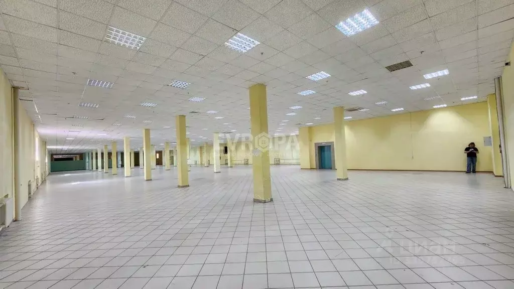 Офис в Ульяновская область, Ульяновск Октябрьская ул., 22Гк2 (1000 м) - Фото 1