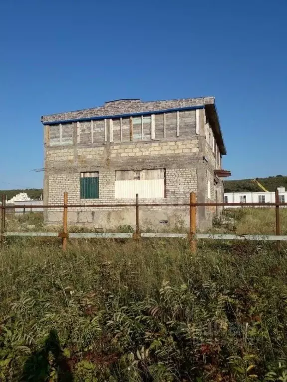 Дом в Сахалинская область, Курильск Курильский городской округ, ул. ... - Фото 0