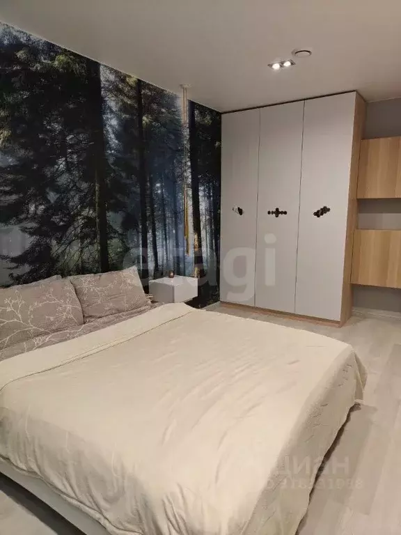 4-к кв. Ханты-Мансийский АО, Сургут ул. Александра Усольцева, 23 ... - Фото 0