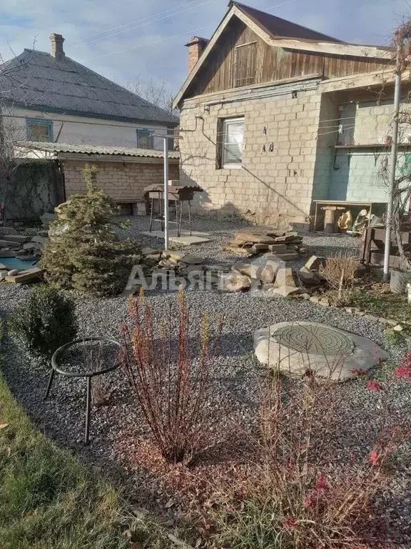 Дом в Ростовская область, Белая Калитва Октябрьская ул. (64 м) - Фото 2