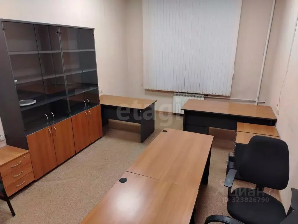 Офис в Кемеровская область, Новокузнецк ул. Орджоникидзе, 9 (22 м) - Фото 1