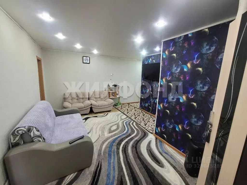 3-к кв. Хакасия, Абакан ул. Ивана Ярыгина, 20 (43.4 м) - Фото 0