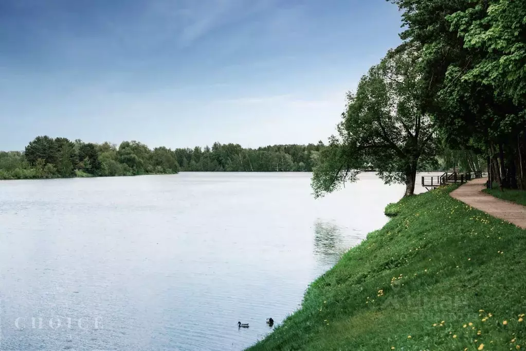 Участок в Московская область, Одинцовский городской округ, д. Раздоры  ... - Фото 1
