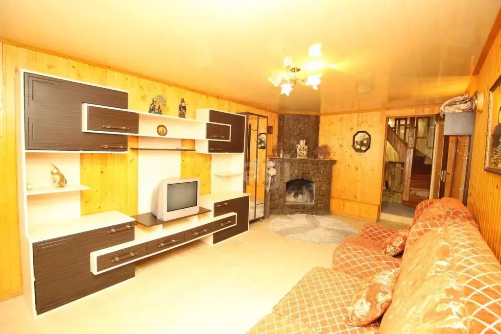 Дом в Крым, Феодосия ул. Сиренная (100 м) - Фото 1