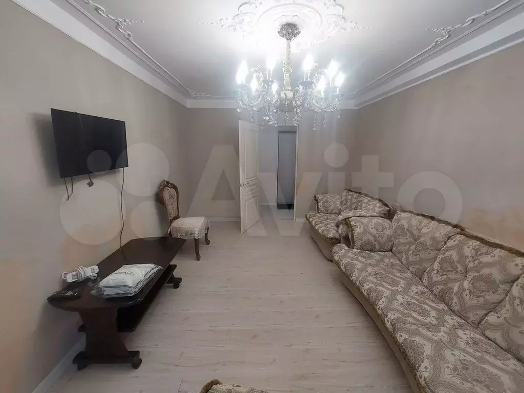 1-к. квартира, 37 м, 4/5 эт. - Фото 1