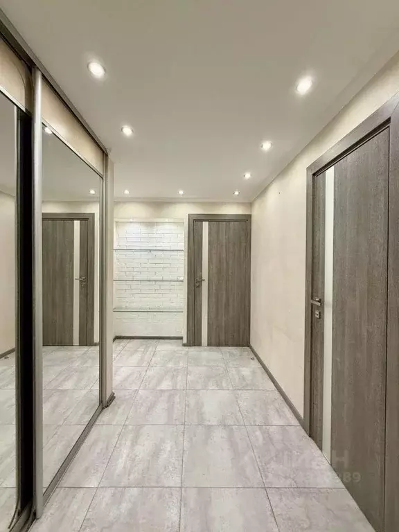 2-к кв. Самарская область, Тольятти ул. Лизы Чайкиной, 46 (70.0 м) - Фото 1