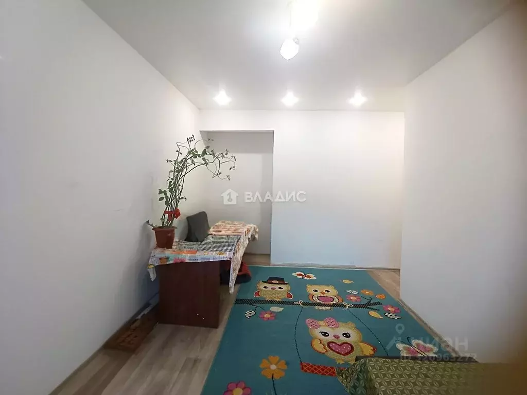 3-к кв. Волгоградская область, Волгоград ул. Адмирала Ушакова, 4 (74.0 ... - Фото 1