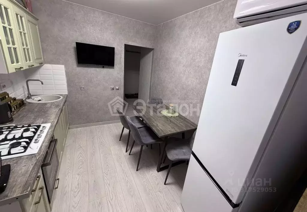 2-к кв. Волгоградская область, Волгоград ул. Степанищева, 5 (43.9 м) - Фото 1