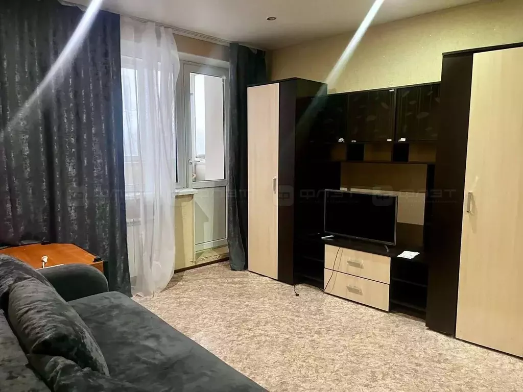 1-к кв. Татарстан, Казань ул. Рауиса Гареева, 4 (42.0 м) - Фото 1