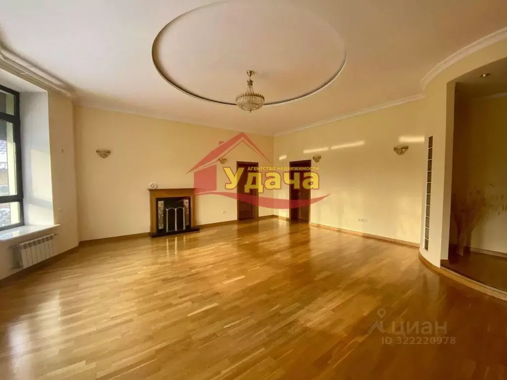 Коттедж в Оренбургская область, Орск пос. Елшанка, ул. Белореченская ... - Фото 1