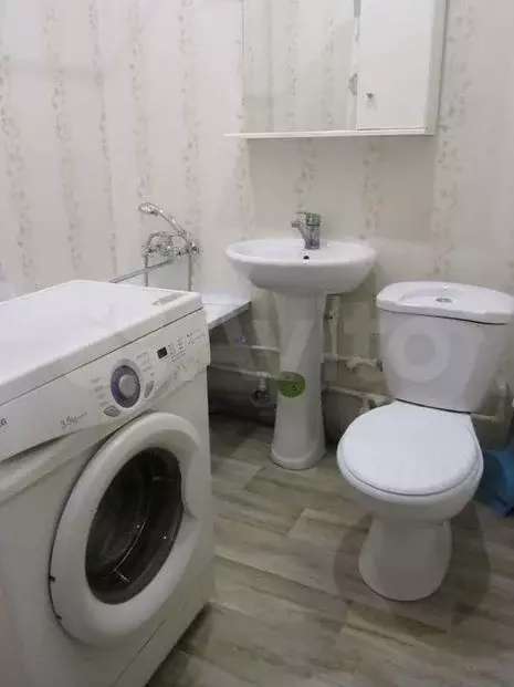 2-к. квартира, 50м, 1/3эт. - Фото 0