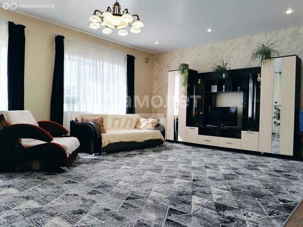 Дом в Республика Башкортостан, Октябрьский (381 м) - Фото 0