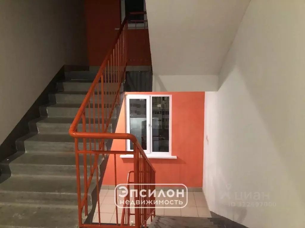 Студия Курская область, Курск просп. Надежды Плевицкой, 23 (35.5 м) - Фото 2