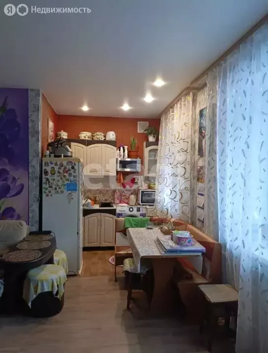 2-комнатная квартира: посёлок Курорт-Самоцвет, Центральная улица, 1 ... - Фото 1