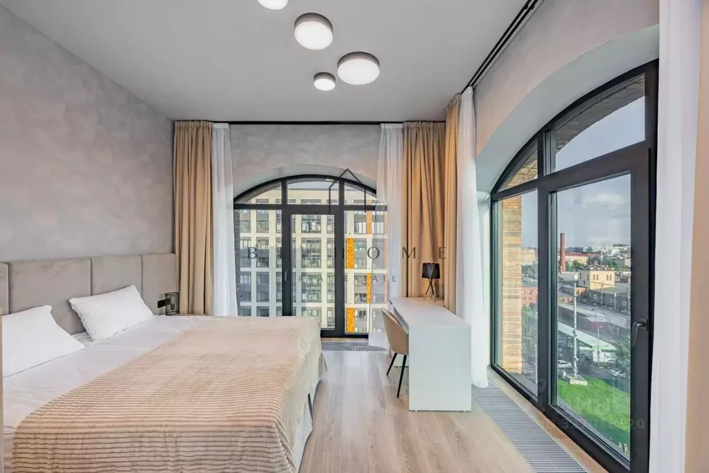 Студия Санкт-Петербург наб. Макарова, 58 (31.6 м) - Фото 2