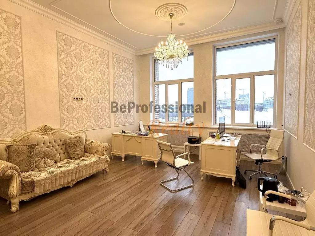 Офис в Москва Суворовская пл., 1/52к2 (35 м) - Фото 1