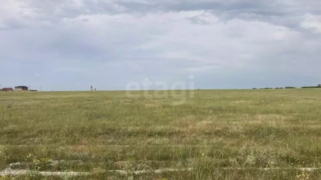 Участок в Крым, Евпатория городской округ, Новоозерное пгт  (5.2 сот.) - Фото 0