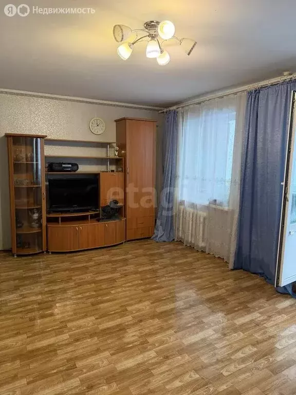 3-комнатная квартира: Пермь, улица Каляева, 20 (67.9 м) - Фото 1