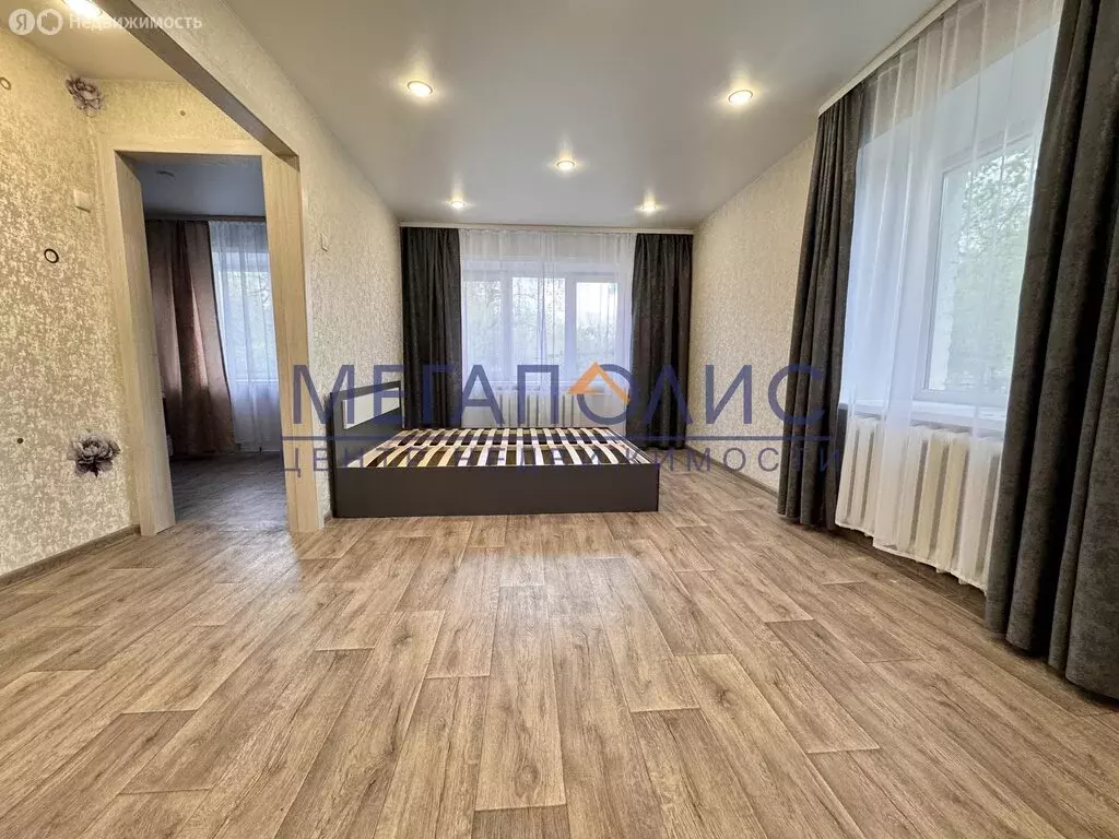 1-комнатная квартира: Балаково, улица Чапаева, 161 (31.6 м) - Фото 1