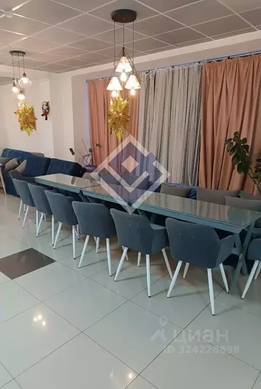 Торговая площадь в Пермский край, Березники Набережная ул., 41В (180 ... - Фото 1