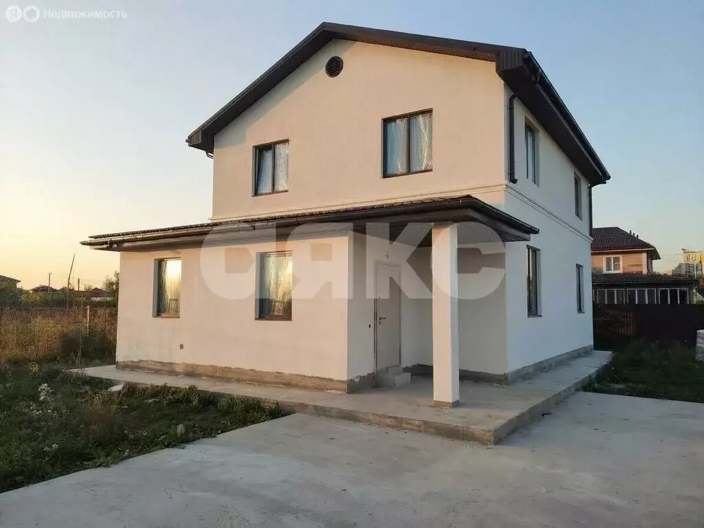 Дом в Жуковский, 1-й проезд по улице Полевая (175 м) - Фото 2