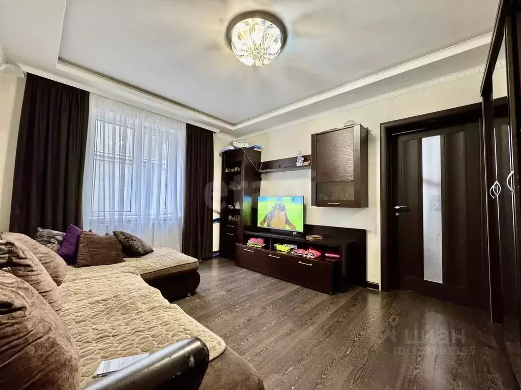 3-к кв. Калининградская область, Калининград Офицерская ул., 4 (54.0 ... - Фото 1