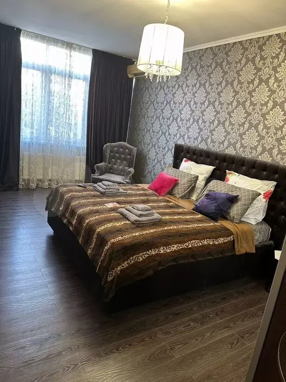 2-к. квартира, 65 м, 5/10 эт. - Фото 0