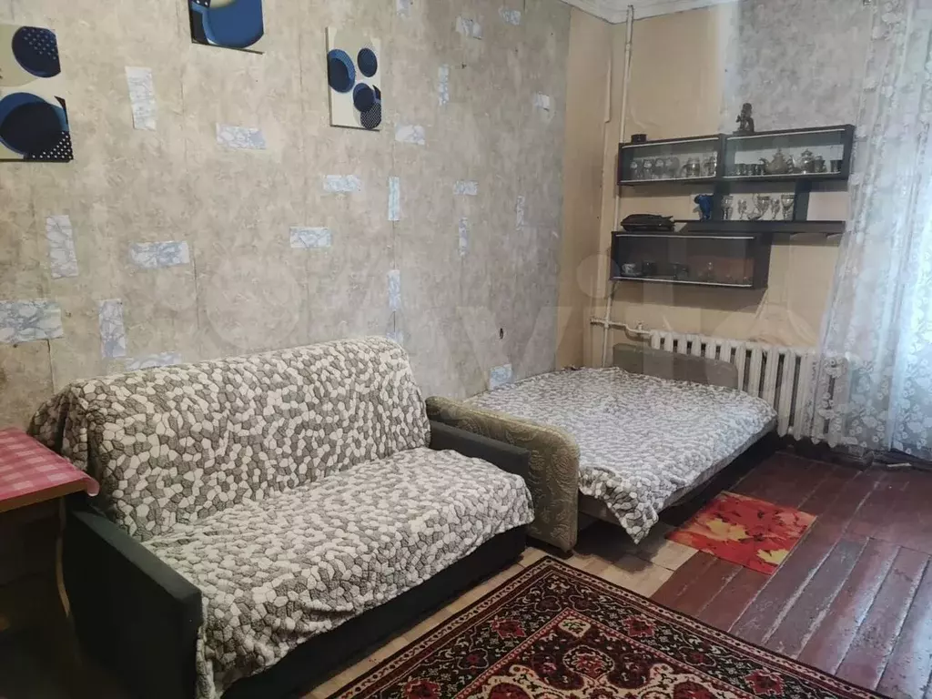 Комната 26 м в 5-к., 2/2 эт. - Фото 1