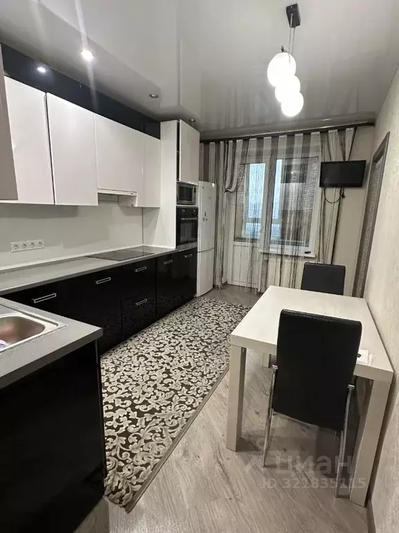 3-к кв. Удмуртия, Ижевск Советская ул., 49 (78.5 м) - Фото 1