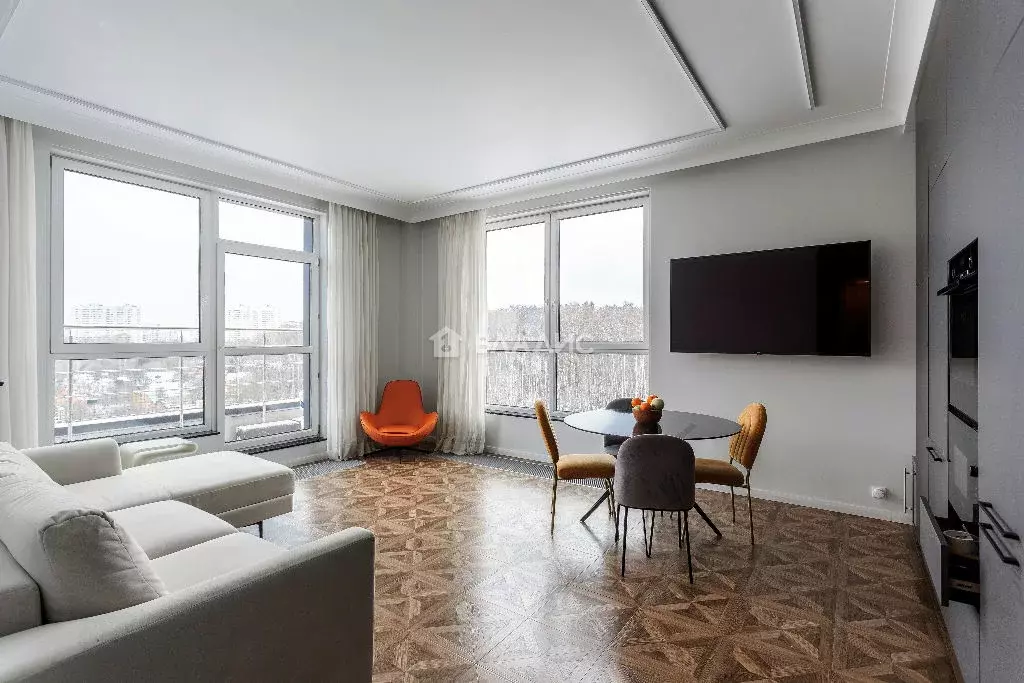 Продается 3-комнатная квартира - Фото 2