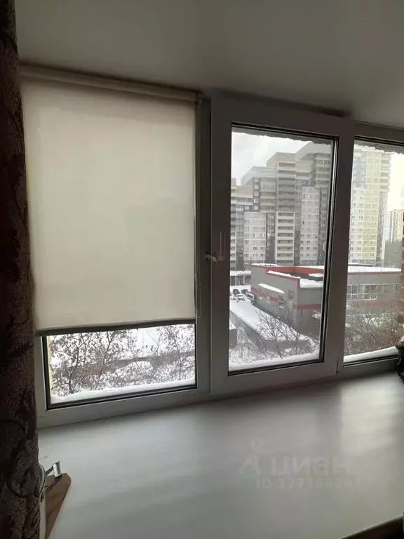 Комната Свердловская область, Екатеринбург ул. Индустрии, 123 (13.7 м) - Фото 1