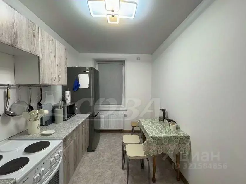 1-к кв. Тюменская область, Тюмень ул. Республики, 204к14 (42.0 м) - Фото 1