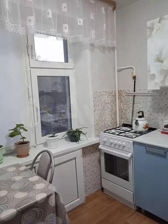 Комната 14 м в 2-к., 3/5 эт. - Фото 0