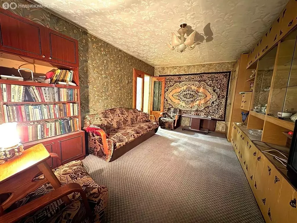 3-комнатная квартира: Белая Калитва, Коммунистическая улица, 28 (60.6 ... - Фото 1