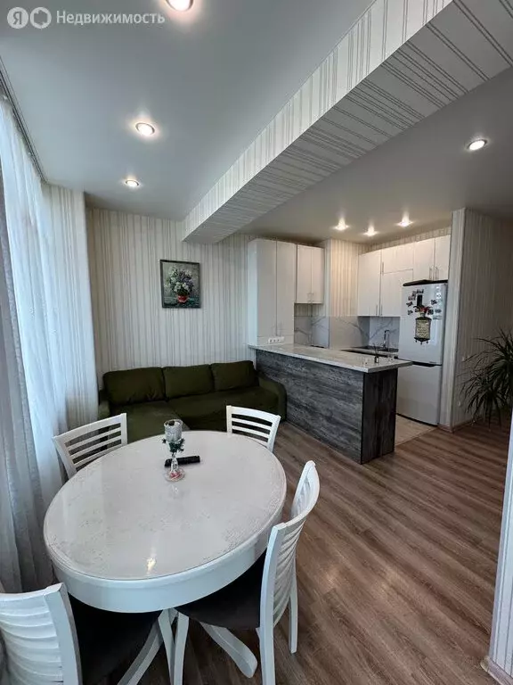 3-комнатная квартира: Сочи, микрорайон Гагарина, улица Чайковского, 2Б ... - Фото 2