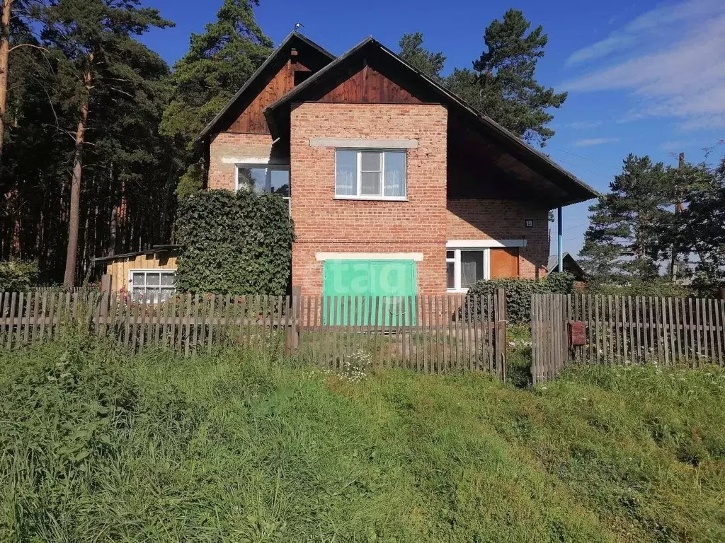 Дом в Кемеровская область, Юрга Лесная ул. (197 м) - Фото 0