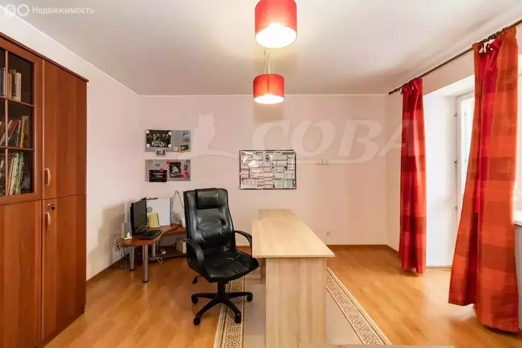 3-комнатная квартира: Тюмень, улица Газовиков, 49/1 (94 м) - Фото 1