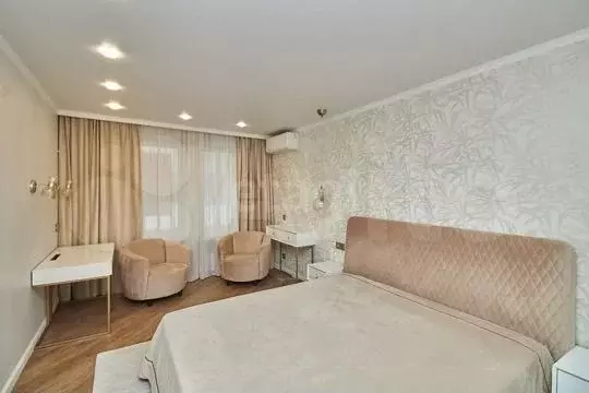 4-к. квартира, 90 м, 5/7 эт. - Фото 0