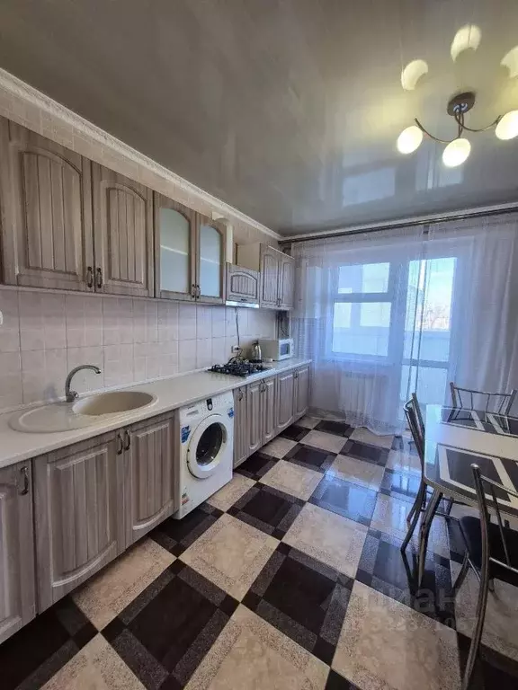 2-к кв. Крым, Феодосия ш. Симферопольское, 42А (82.0 м) - Фото 1