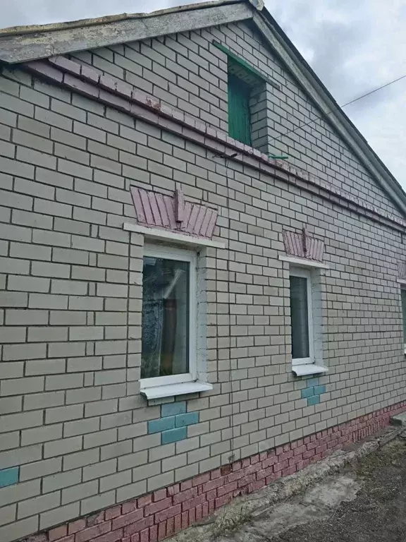 Дом в Саратовская область, Саратов проезд 13-й Увекский, 28 (117 м) - Фото 0