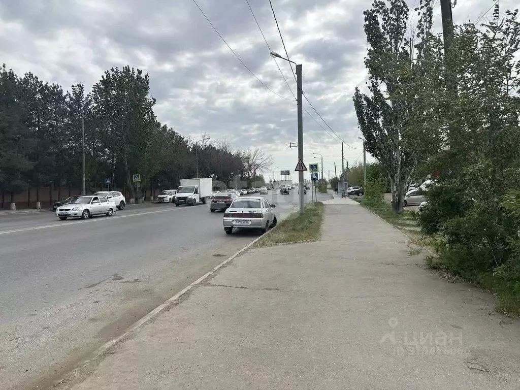 Участок в Астраханская область, Астрахань ул. 1-я Контрольная, 4/28 ... - Фото 1