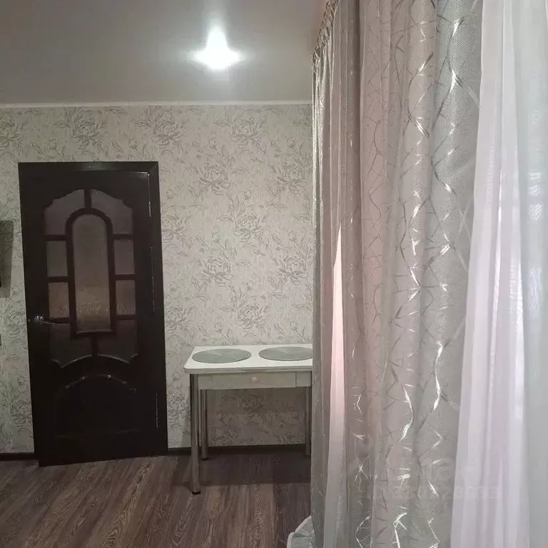 Дом в Астраханская область, Астрахань ул. Ивана Дуденкова, 87 (40 м) - Фото 2