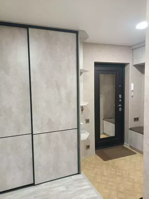 2-к кв. Алтайский край, Барнаул ул. Антона Петрова, 254 (40.5 м) - Фото 2